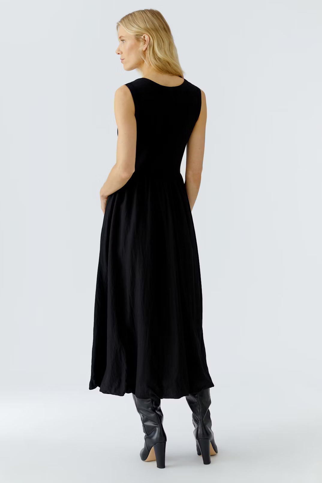 Carmen Midi Dress