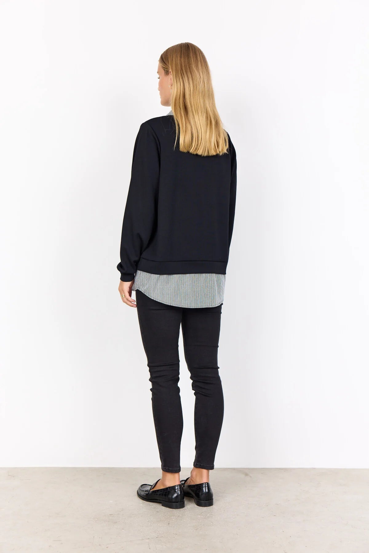 Bana Sweater with shirt detail
