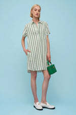 Load image into Gallery viewer, Cosmo Purse- Emerald
