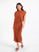 Load image into Gallery viewer, Cedar Tapered Knit Top
