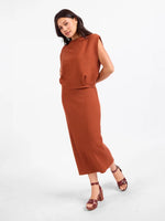 Load image into Gallery viewer, Cedar Tapered Knit Top
