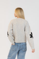 Load image into Gallery viewer, Jorgie Flower Cardigan
