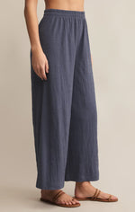 Load image into Gallery viewer, Scout Textured Pant - Worn Blue
