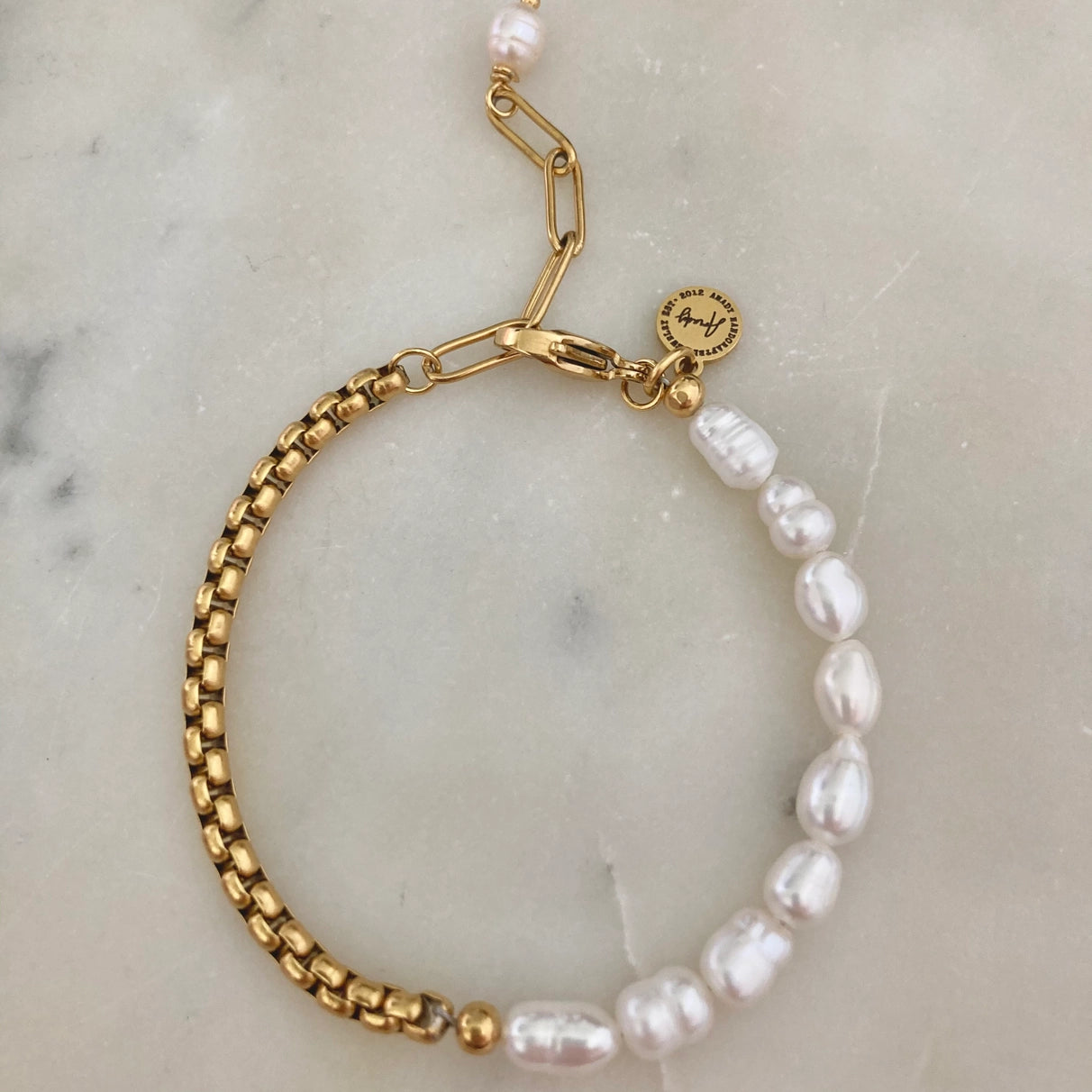 Pearls Bracelet