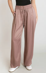 Load image into Gallery viewer, Desi Wide Leg Pant
