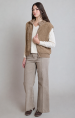 Load image into Gallery viewer, Hooded Boucle Vest
