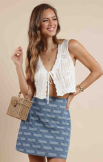 Load image into Gallery viewer, Beth Tie Front Vest
