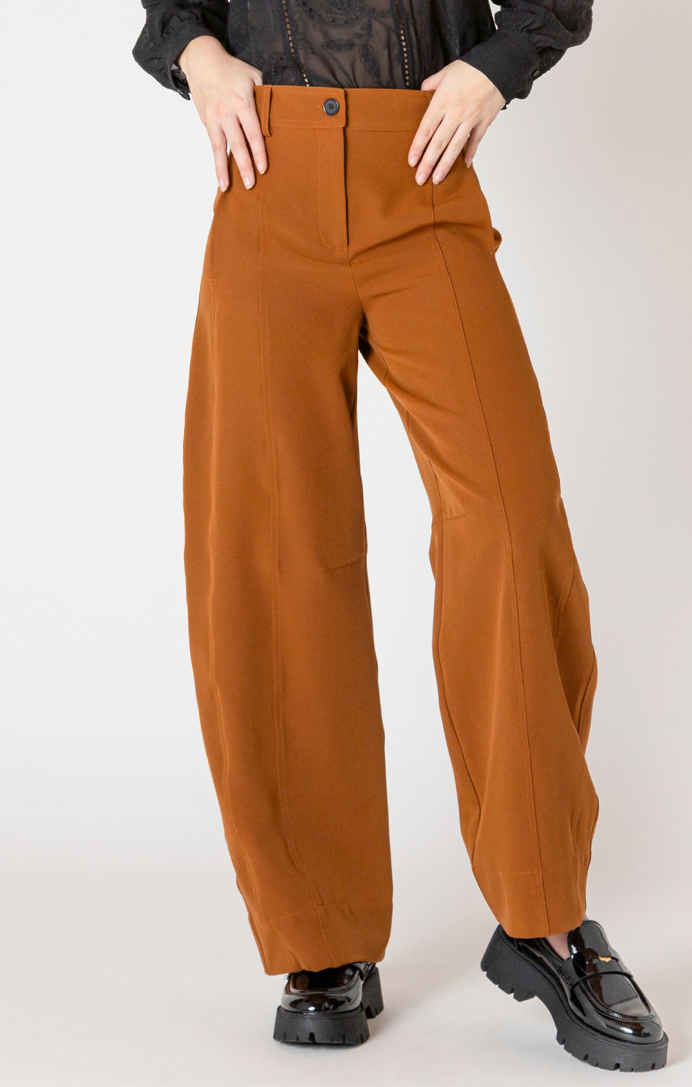 Caramel Barrel Leg Trouser