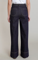 Load image into Gallery viewer, Stitched Detail Denim
