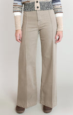 Load image into Gallery viewer, Sandy Wide Leg Jeans
