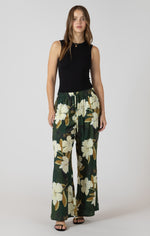 Load image into Gallery viewer, Palm Blossom Wide Leg Pant
